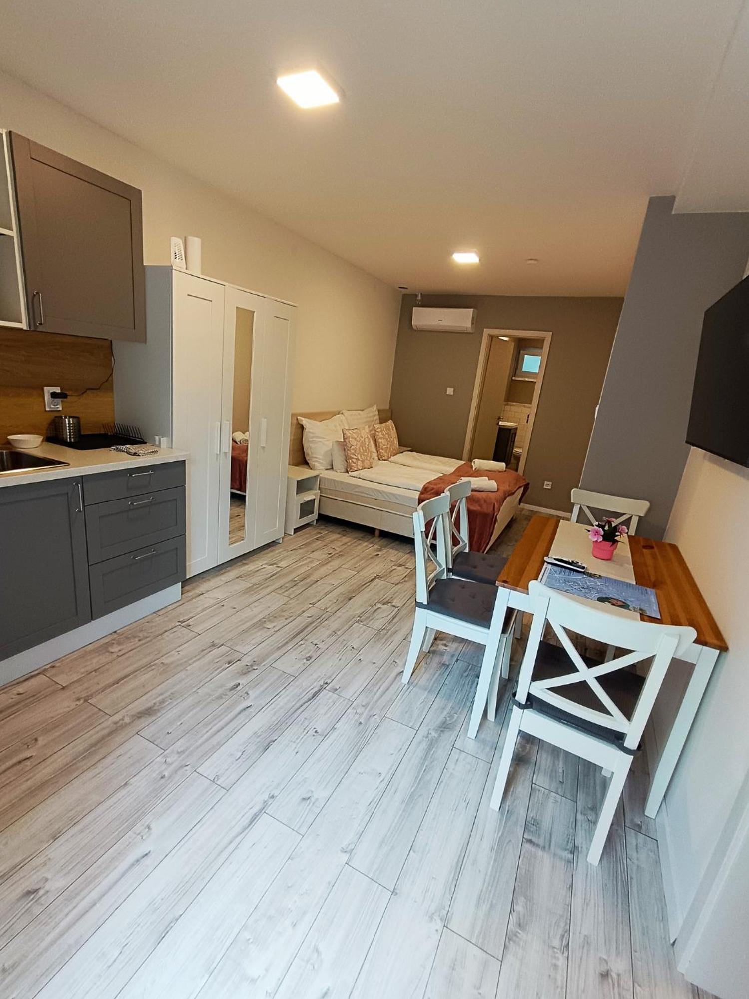 ****Heviz Springs Apartments ภายนอก รูปภาพ